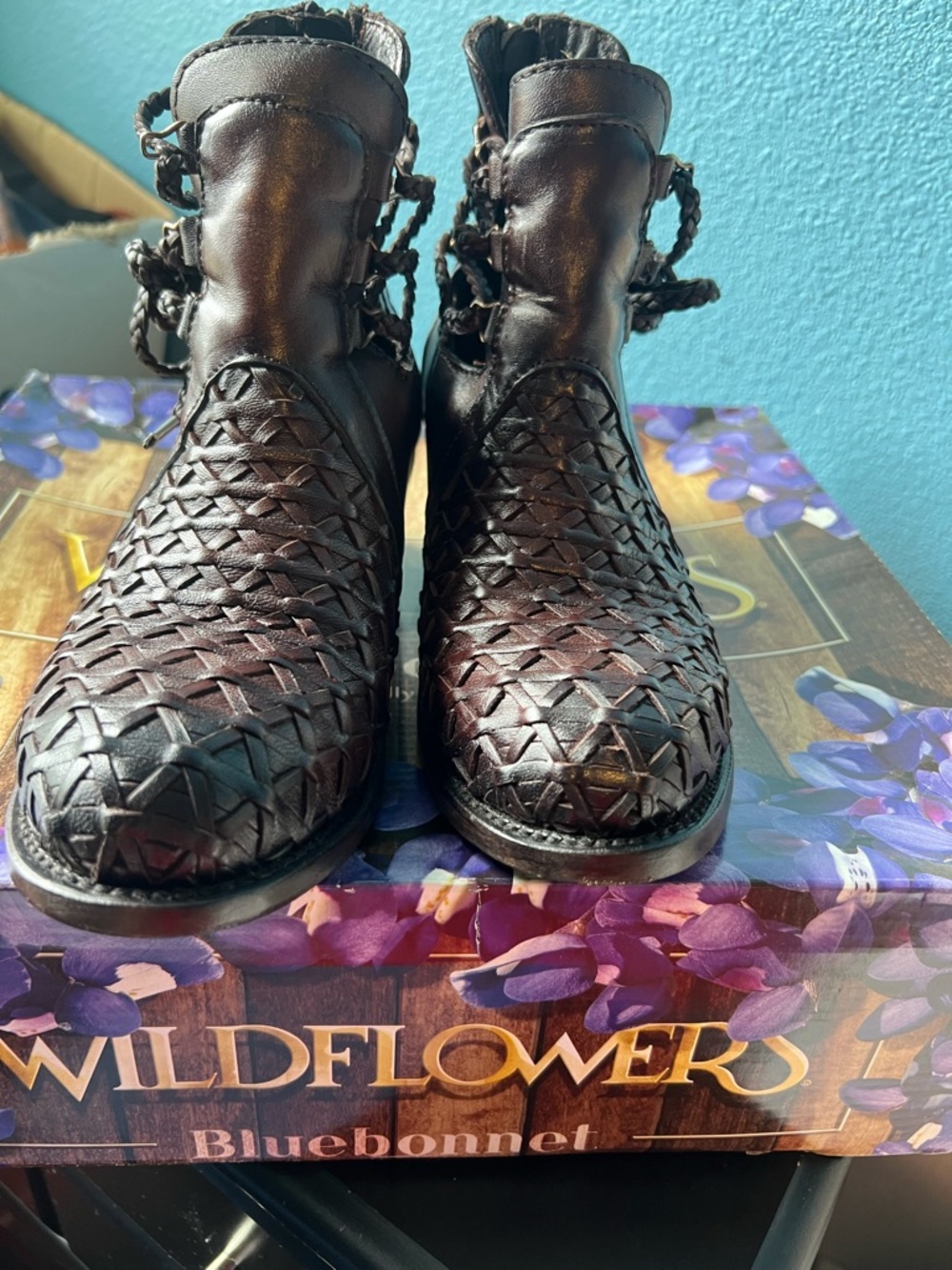 Wildflowers Braided Leather Slip-On Loafer - Brown🤎